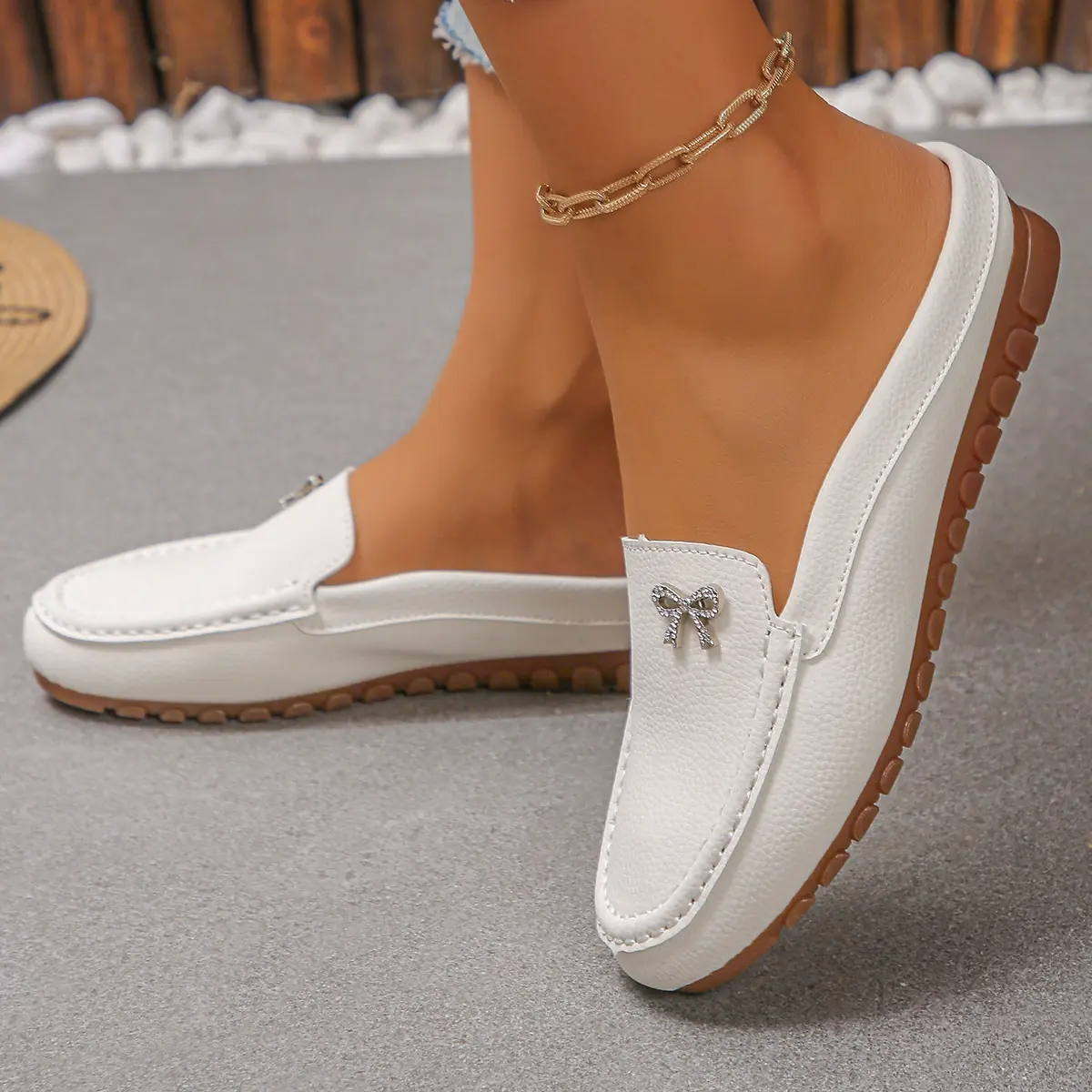 1688_image_share_e94c978a33bcbc25d99677b295a2dc4c Delight Dr. Shoe-White - Image 1
