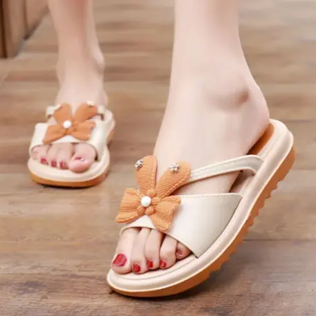 Oplus_131072 Bunny-Orange - Image 1