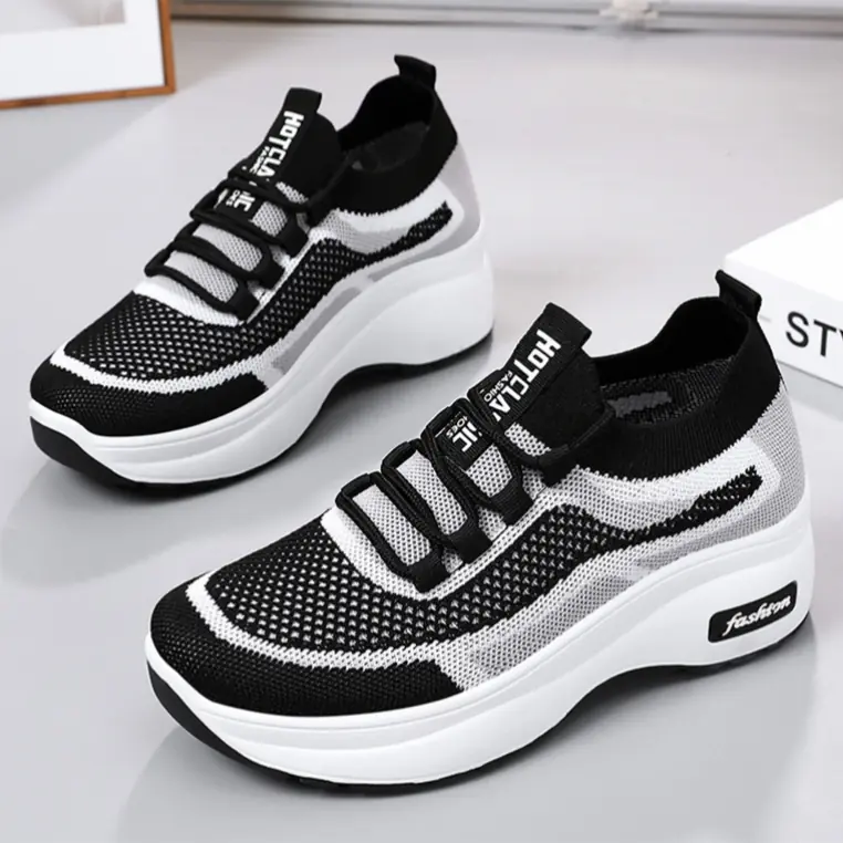 High Walk-Black - Image 1