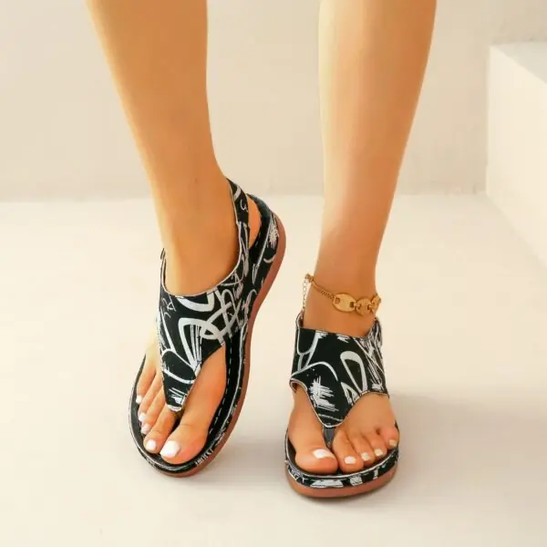 Artessa-Black Stripe